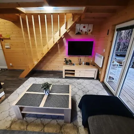 útulná Pri Vode V čarokrásnej Prírode * Košická Belá