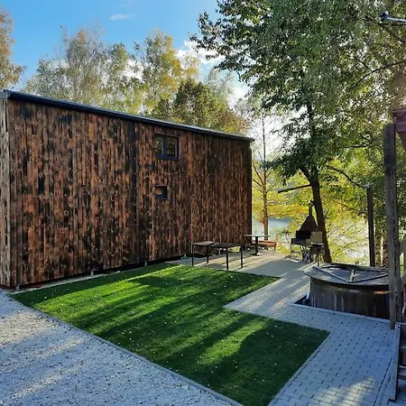 útulná Pri Vode V čarokrásnej Prírode Košická Belá